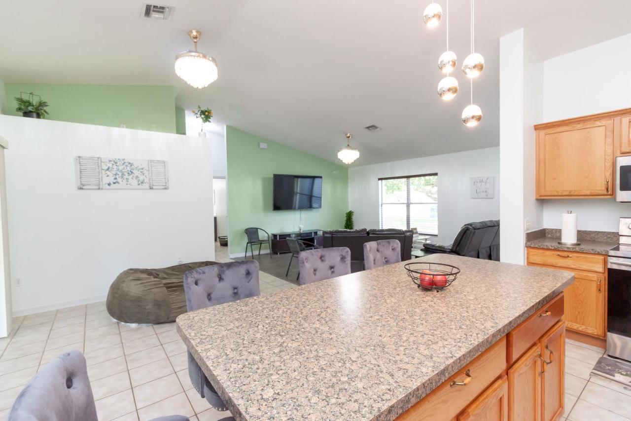 Gorgeous Fully Furnished 2-Bedroom Luxury Villa Kissimmee Exterior photo